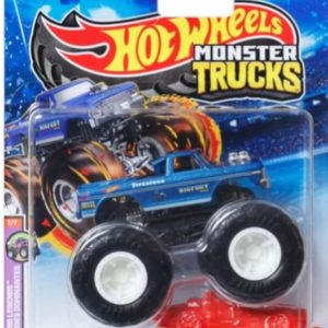 Hot Wheels Monster Trucks JDP91 Leading Legends Includes Crushed Car Play for Kids & Collectors